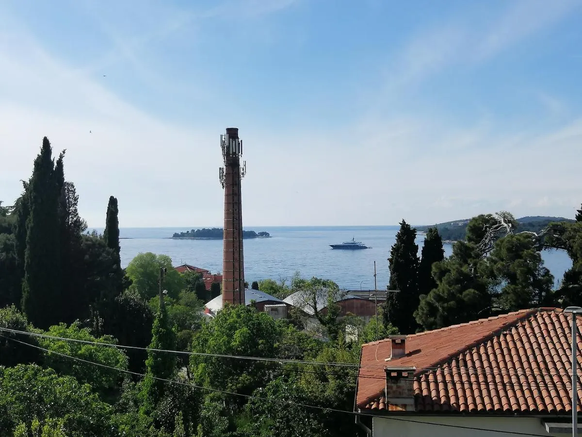 アパート Danijela Rovinj Sea View And Free Parkingアパートメント